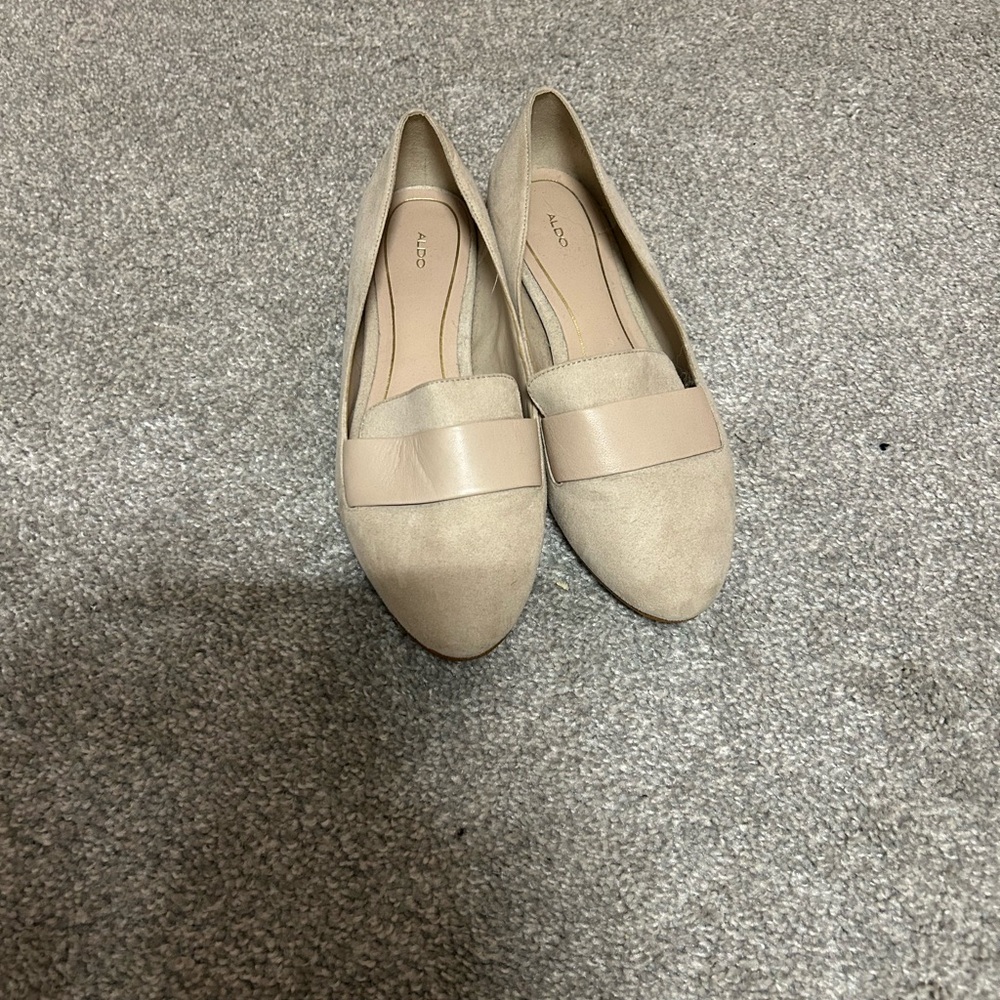Aldo Women's flats / loafers